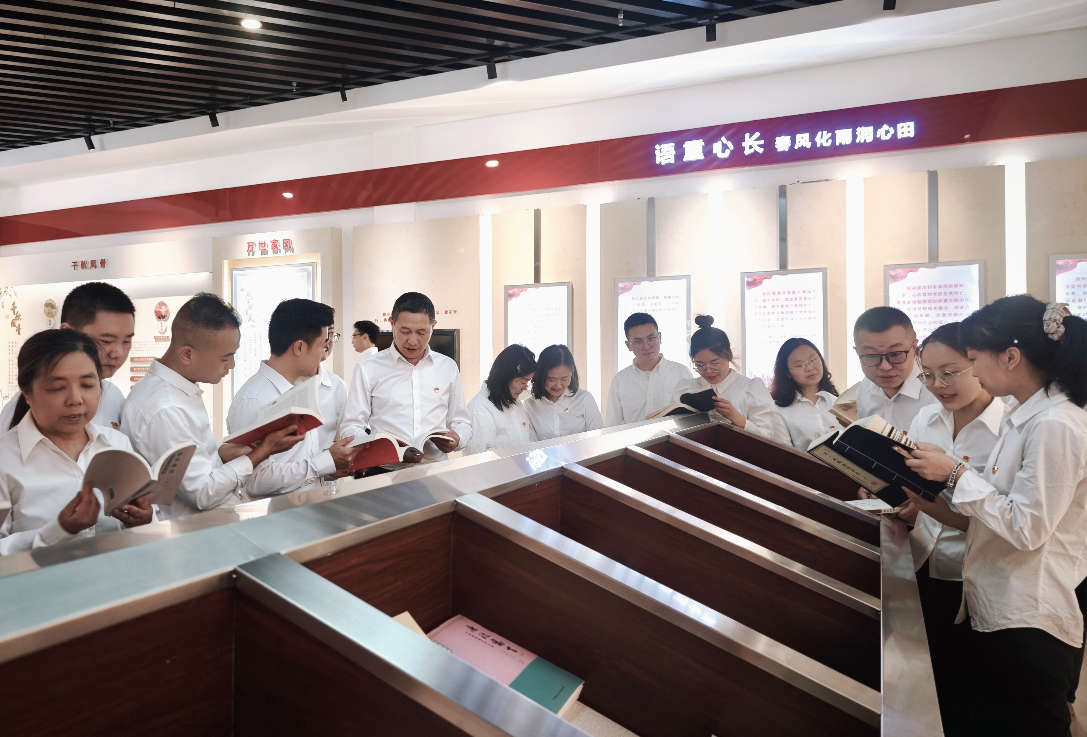 fb2e6d18e460b41a626ef8188d2075e9.jpg fb2e6d18e460b41a626ef8188d2075e9.jpg